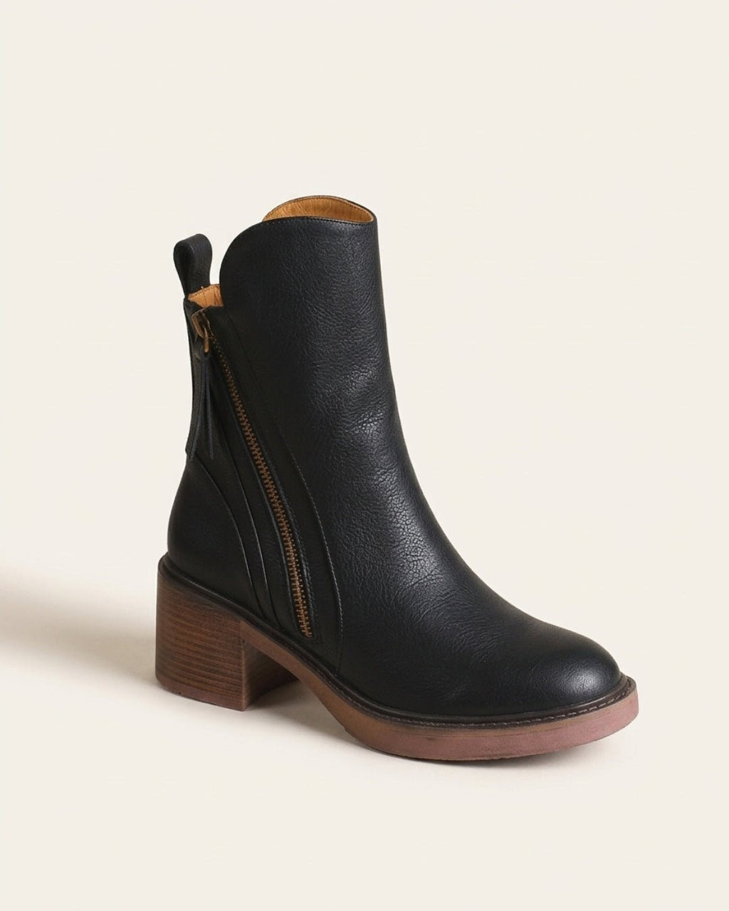 The Alessia | Sculpted Leather Ankle Boot - SORENNA