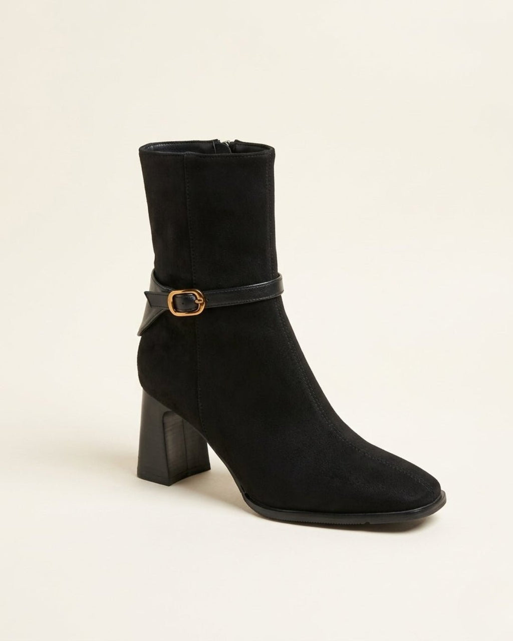 The Alverra | Buckled Suede Boot - SORENNA