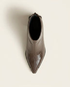 The Aurelia | Pointed-Toe Leather Boot - SORENNA