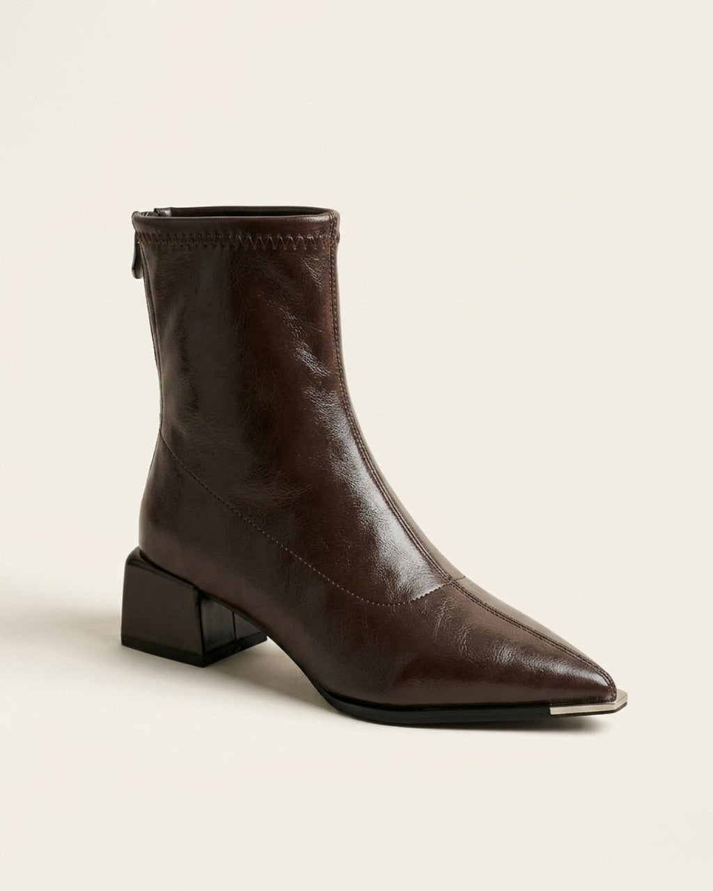 The Aurelia | Pointed-Toe Leather Boot - SORENNA
