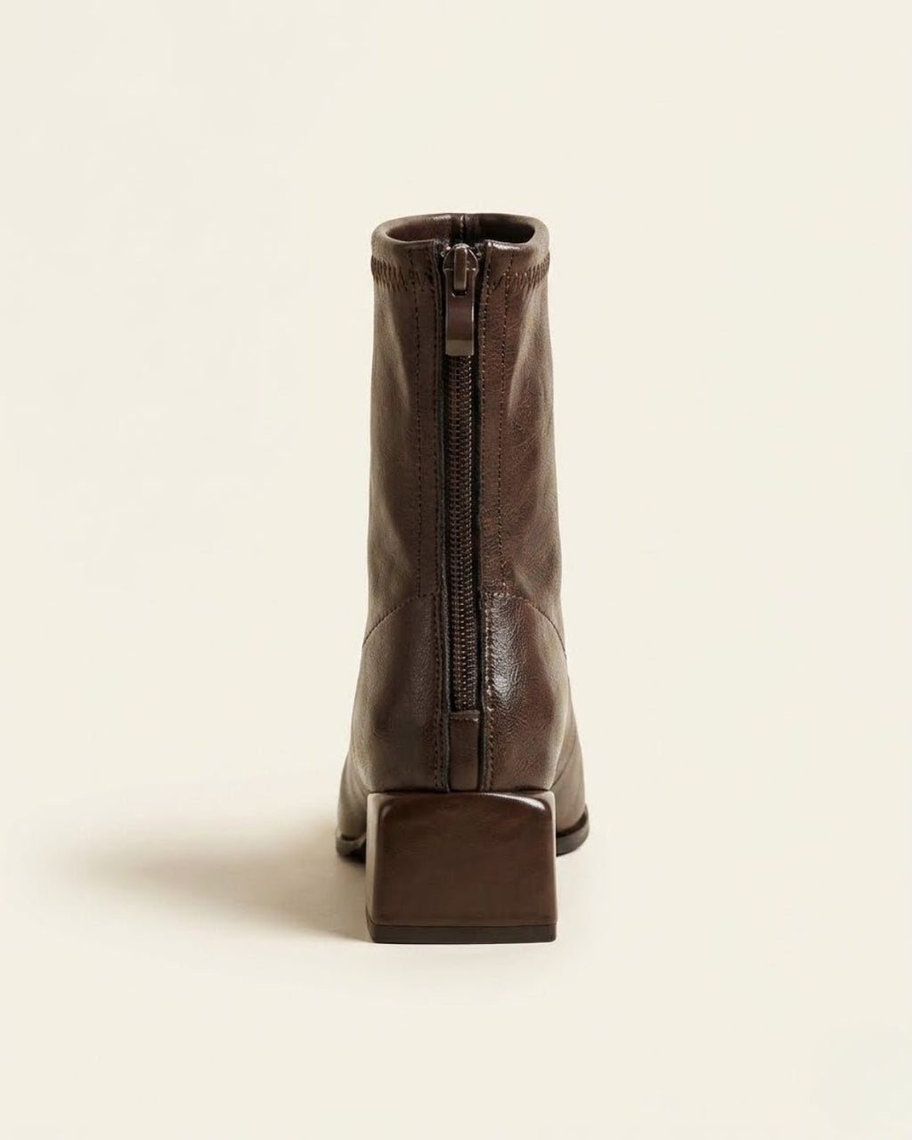 The Aurelia | Pointed-Toe Leather Boot - SORENNA