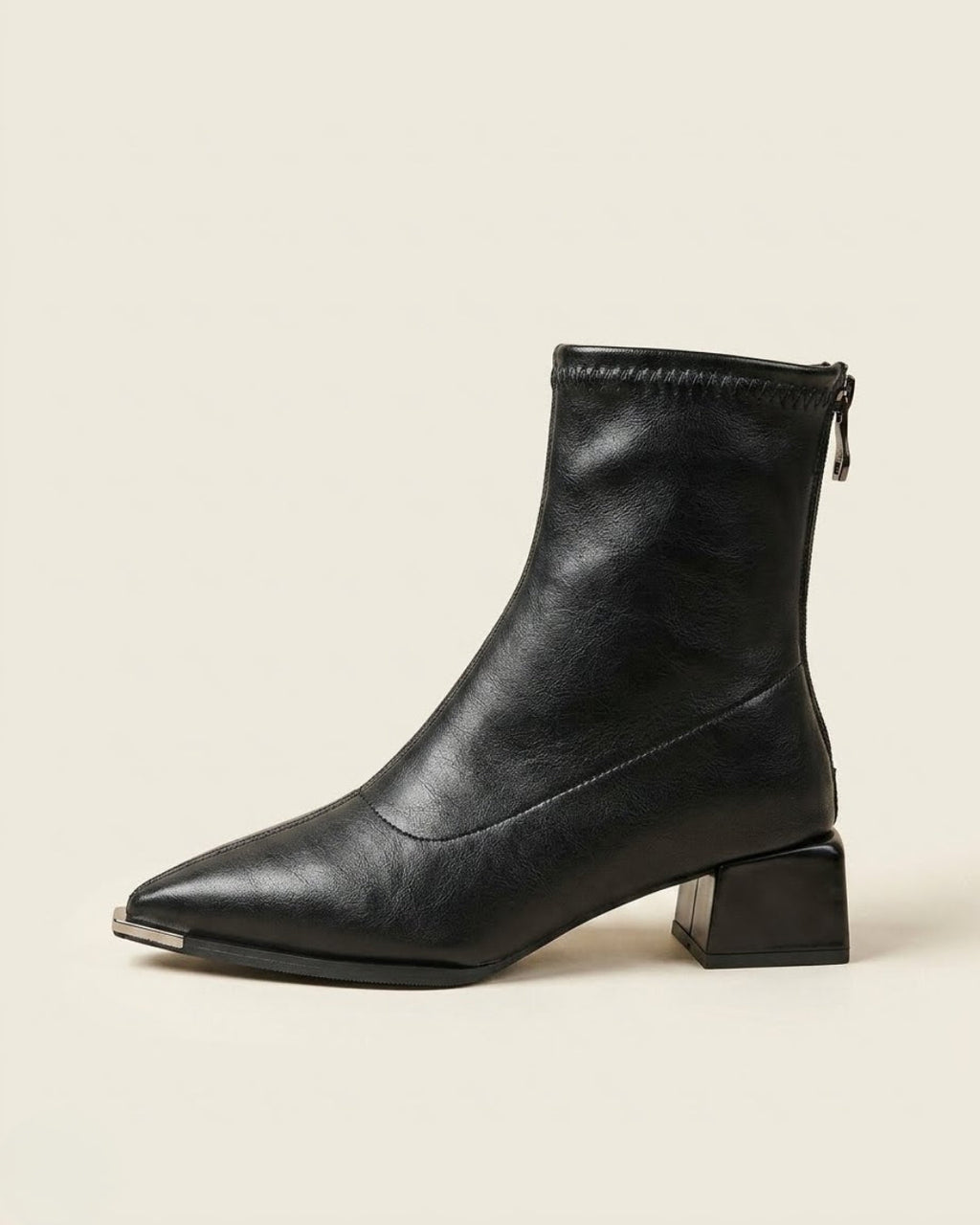 The Aurelia | Pointed-Toe Leather Boot - SORENNA