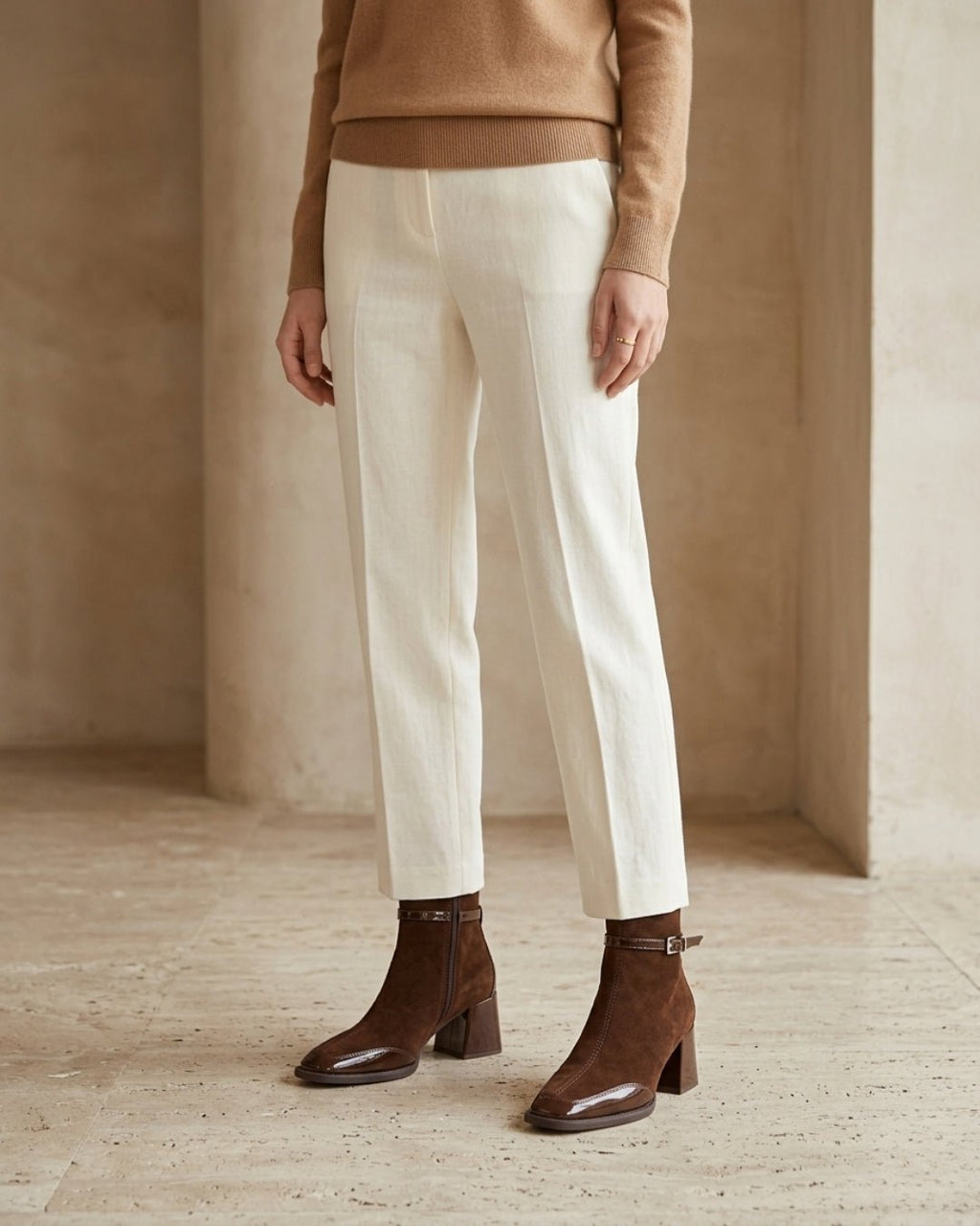 The Avenoir | Suede Block-Heel Boot - SORENNA