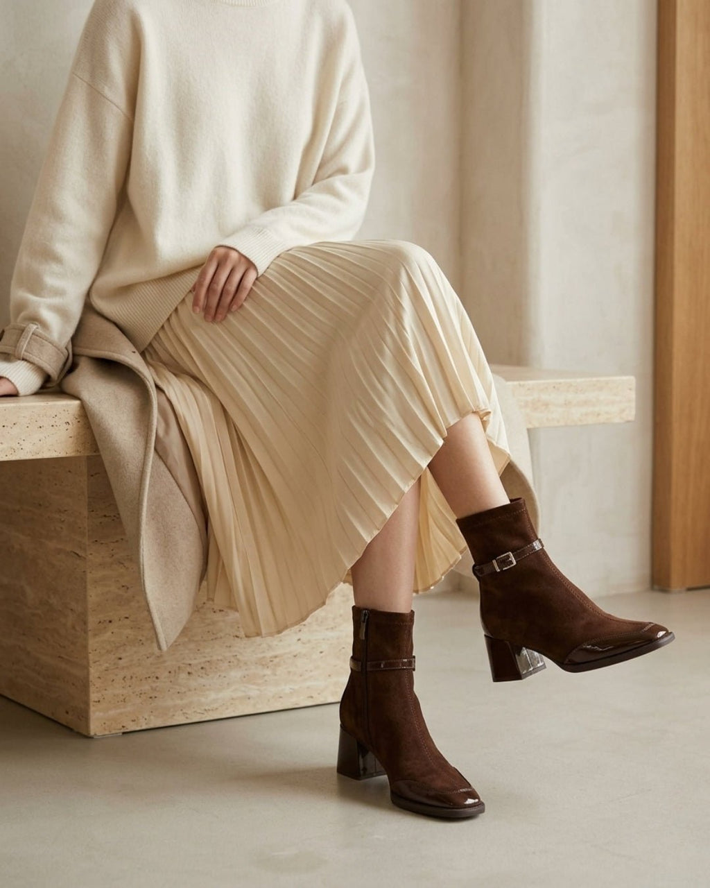 The Avenoir | Suede Block-Heel Boot - SORENNA