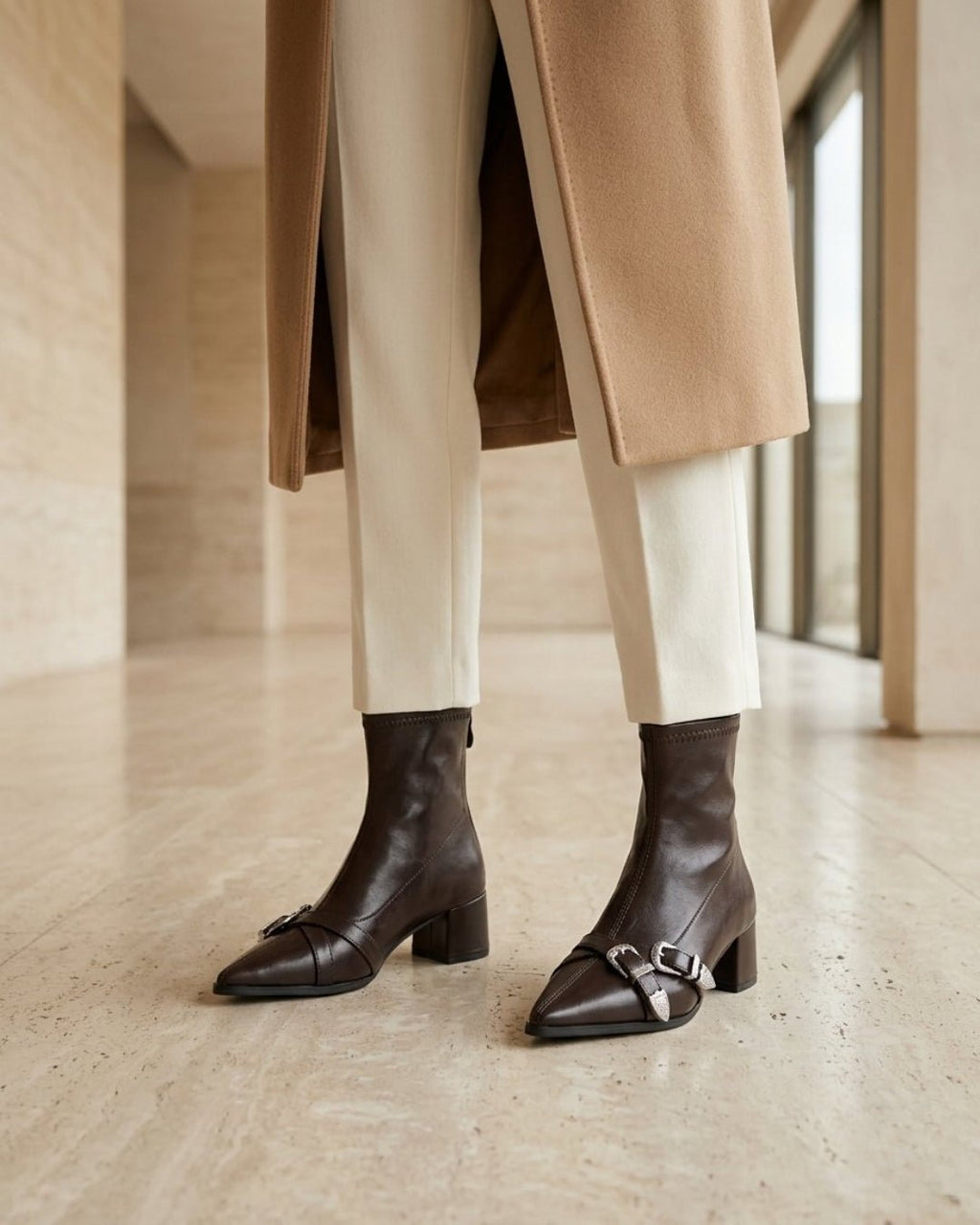 The Ravelle | Double-Buckle Leather Boot - SORENNA