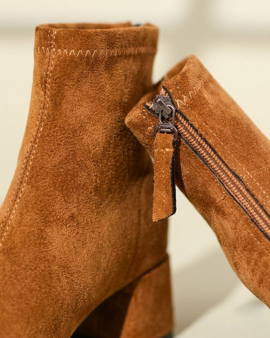 The Renard | Suede Block-Heel Boot - SORENNA